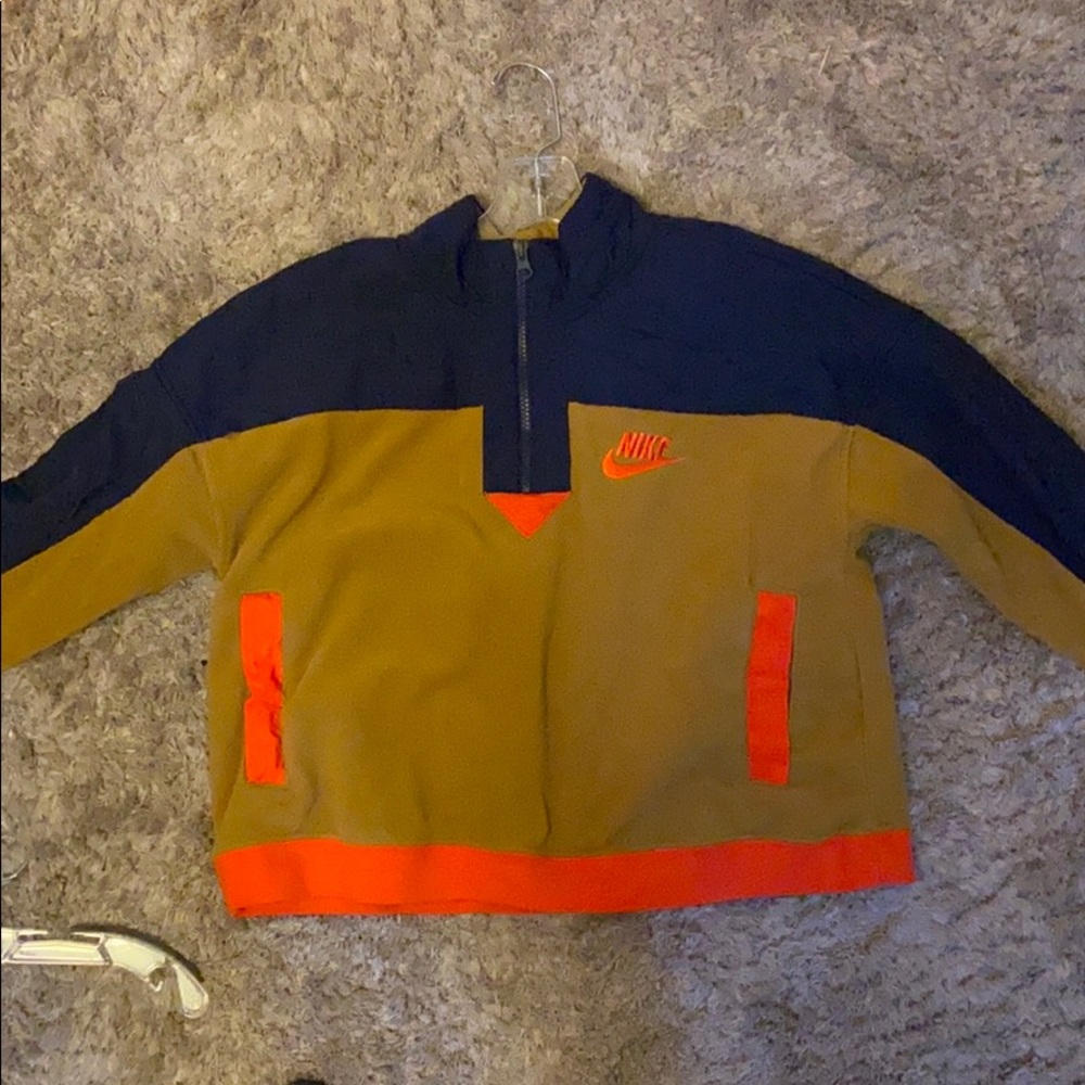 Nike crop top hoodie